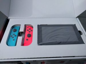 Switch Box unboxing